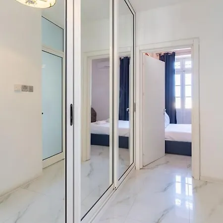Charm-hosted By Sweetstay Apartment